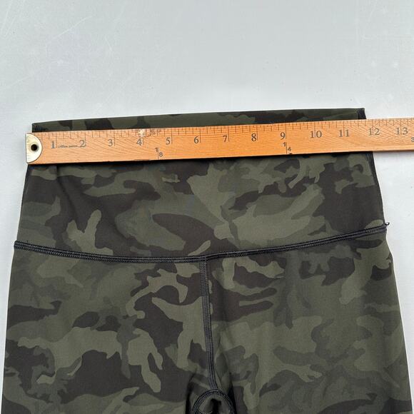 Lululemon Wunder Under Leggings Womens 6 Green Camo High Rise Crop Luxtreme Gym - Picture 8 of 12